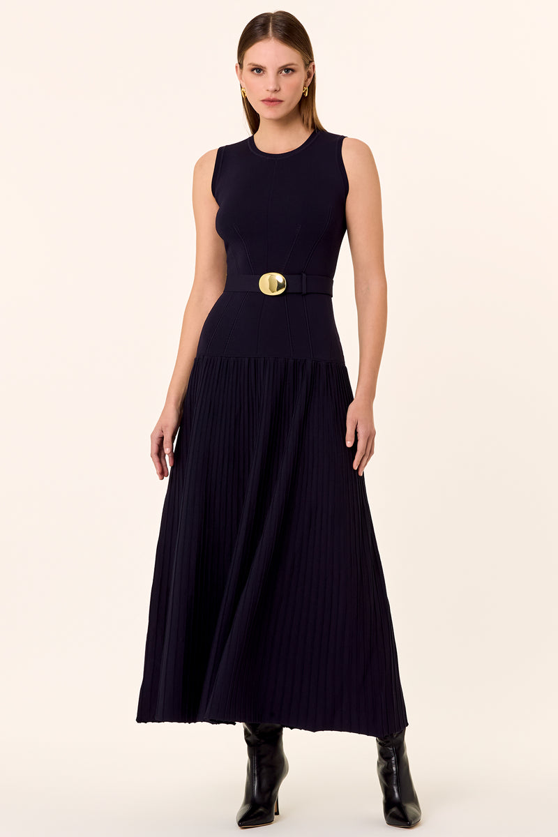 F24KD516RB_MADISONPINTUCKPLEAT