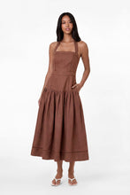 VIVIANNE DRESS - MOCHA